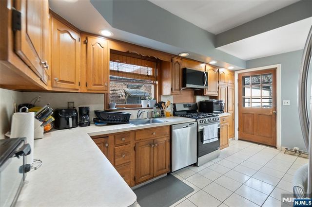 255 Elm Avenue, Bogota, NJ 07603