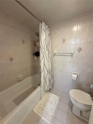 1965 S Ocean Blvd 208, Lauderdale By The Sea, FL 33062