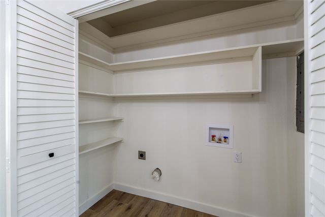 2105 Matterhorn Drive, Garland, TX 75044