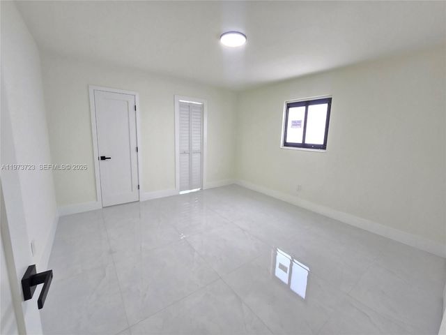 571 E 54th St, Hialeah, FL 33013