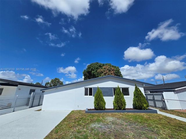 571 E 54th St, Hialeah, FL 33013