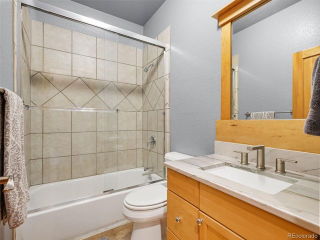 11234 W Yucca, Littleton, CO 80125