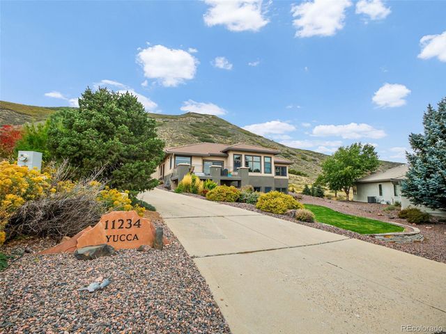 11234 W Yucca, Littleton, CO 80125
