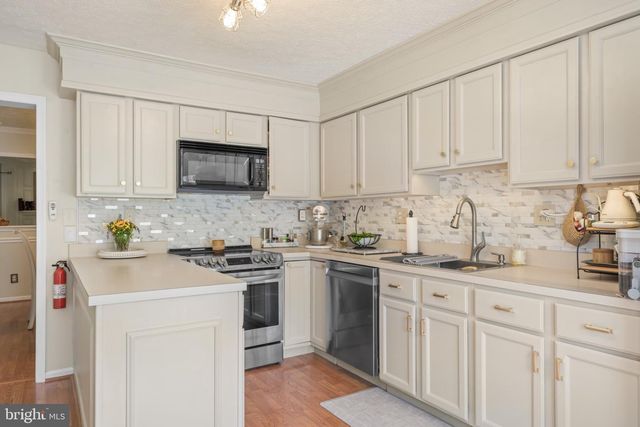 205 BERKSHIRE WAY, Evesham, NJ 08053