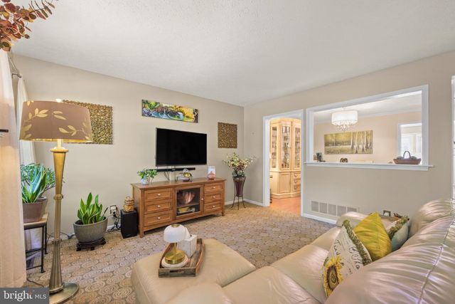 205 BERKSHIRE WAY, Evesham, NJ 08053