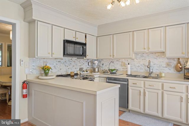 205 BERKSHIRE WAY, Evesham, NJ 08053