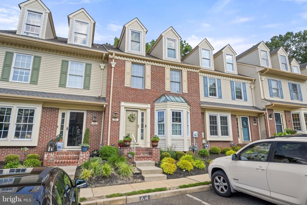 205 BERKSHIRE WAY, Evesham, NJ 08053