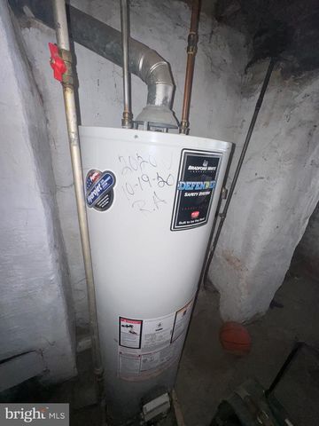 215 N PEACH ST, Philadelphia, PA 19139