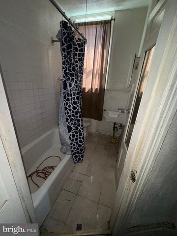 215 N PEACH ST, Philadelphia, PA 19139