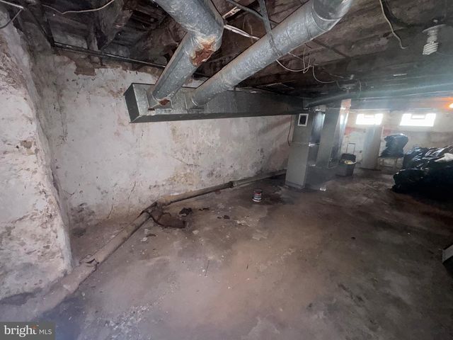 215 N PEACH ST, Philadelphia, PA 19139