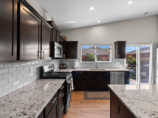 17859 Davis Meadow Court, Reno, NV 89508
