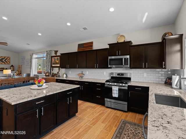 17859 Davis Meadow Court, Reno, NV 89508
