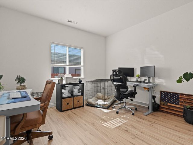 17859 Davis Meadow Court, Reno, NV 89508