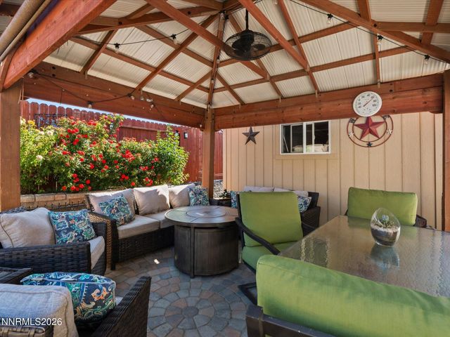 17859 Davis Meadow Court, Reno, NV 89508