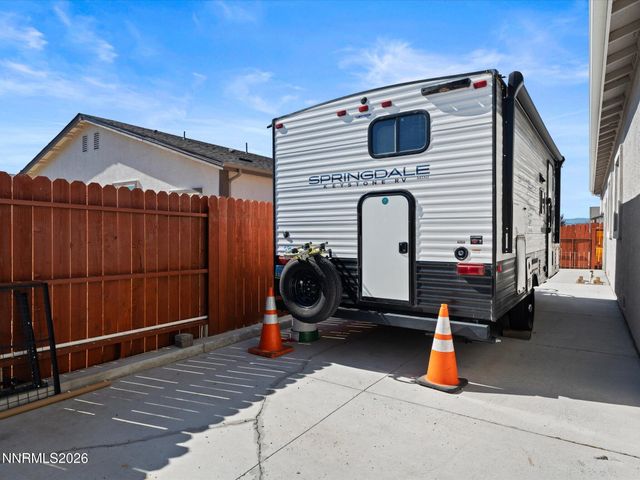 17859 Davis Meadow Court, Reno, NV 89508