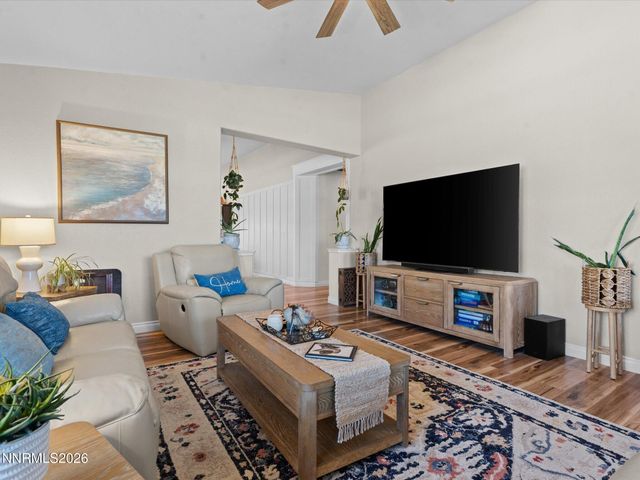 17859 Davis Meadow Court, Reno, NV 89508