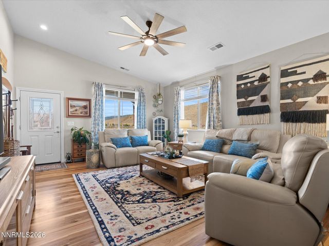 17859 Davis Meadow Court, Reno, NV 89508