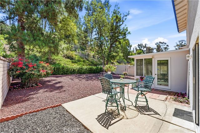 22692 Via Santa Maria, Mission Viejo, CA 92691