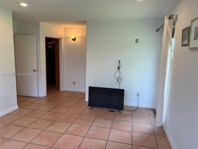 10601 SW 96th Street, Miami, FL 33176