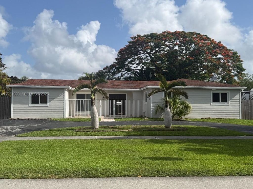 10601 SW 96th Street, Miami, FL 33176