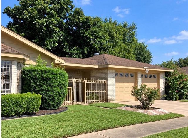 3704 Cork Drive, Houston, TX 77047