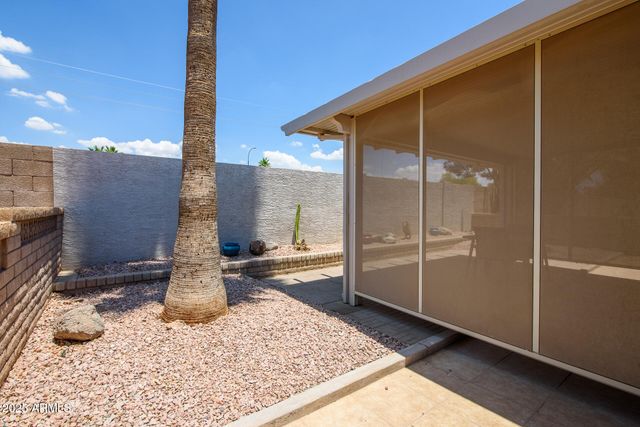 1672 E AUGUSTA Avenue, Chandler, AZ 85249