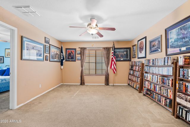 28162 N GRANITE Avenue, San Tan Valley, AZ 85143