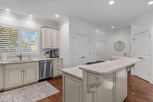 140 Cochrane Castle Circle, Pinehurst, NC 28374