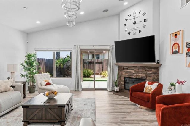 9460 Slope St., Santee, CA 92071