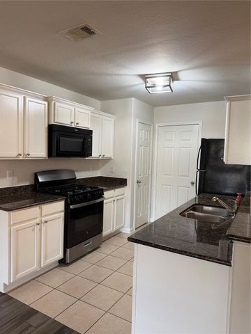 9919 Opal Rock Drive, Rosharon, TX 77583