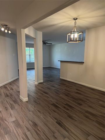 9919 Opal Rock Drive, Rosharon, TX 77583