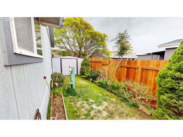 15889 SUNSET STRIP 56, Brookings, OR 97415