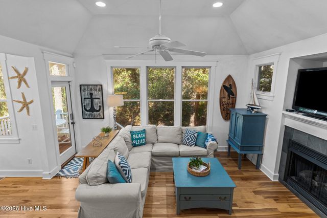 7 Col William Rhett Trail, Bald Head Island, NC 28461