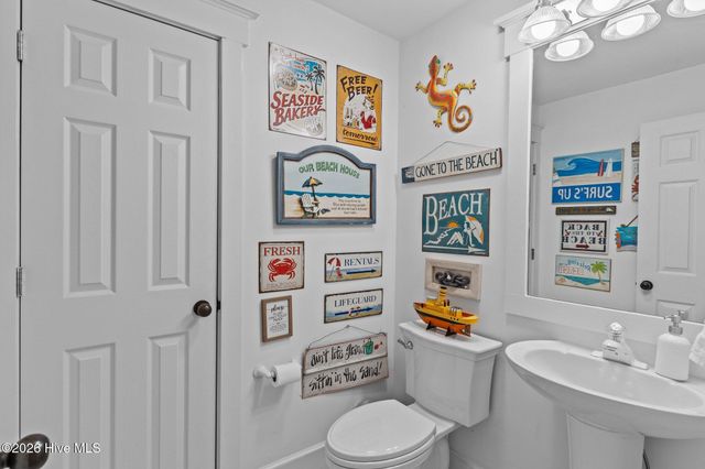 7 Col William Rhett Trail, Bald Head Island, NC 28461