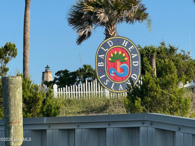 7 Col William Rhett Trail, Bald Head Island, NC 28461