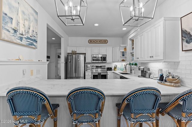 7 Col William Rhett Trail, Bald Head Island, NC 28461