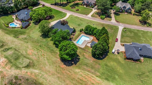 111 Prestwick Drive, Lagrange, GA 30241