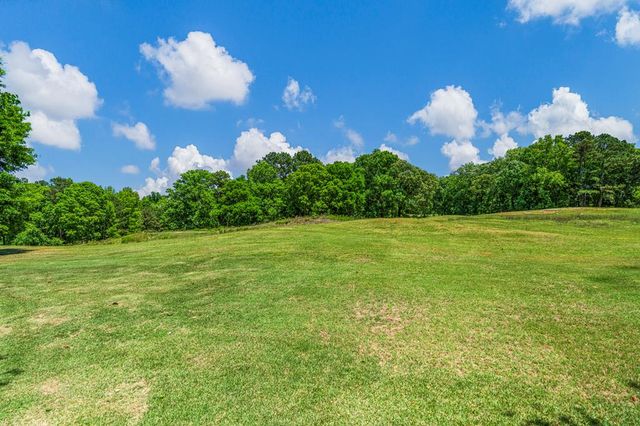 111 Prestwick Drive, Lagrange, GA 30241