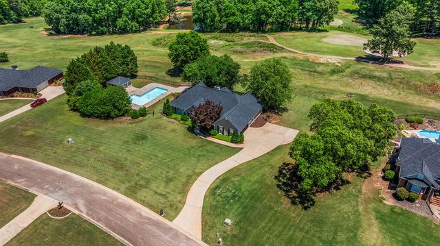 111 Prestwick Drive, Lagrange, GA 30241