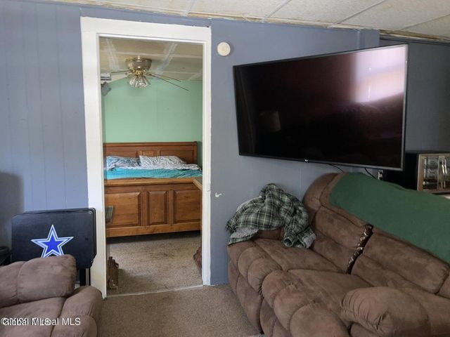 70 Gates Avenue, Schuylerville, NY 12871