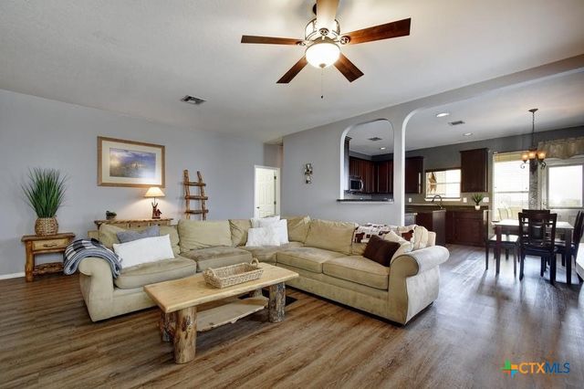 2234 Lakeline Drive, New Braunfels, TX 78130