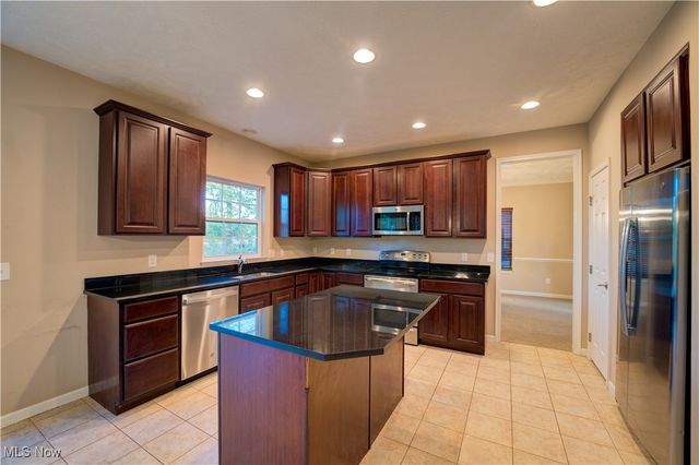 2576 Covington Place, Avon, OH 44011