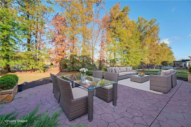 2576 Covington Place, Avon, OH 44011