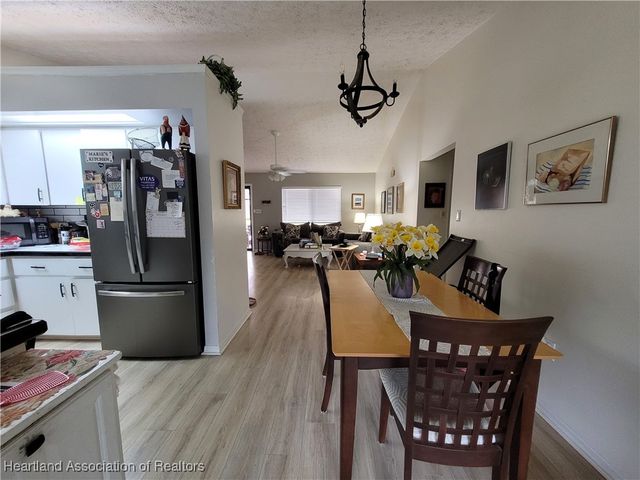 2422 Hidden Creek Circle, Sebring, FL 33870