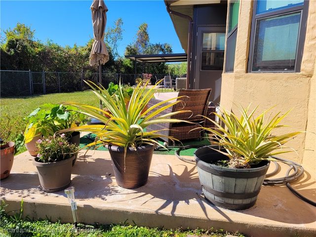 2422 Hidden Creek Circle, Sebring, FL 33870