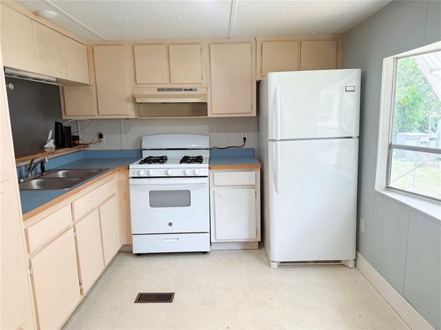 2865 SW 90TH STREET, Ocala, FL 34476