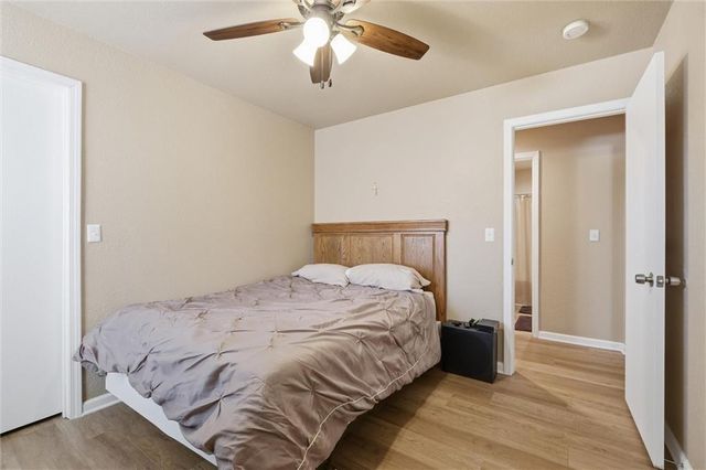 312 S Stone Creek Drive, Gardner, KS 66030