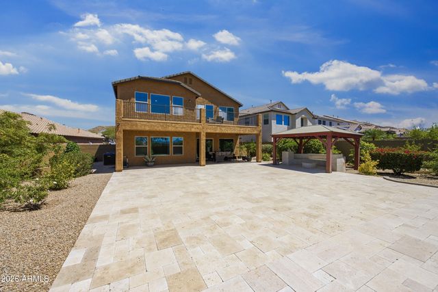 1105 W SPUR Drive, Phoenix, AZ 85085
