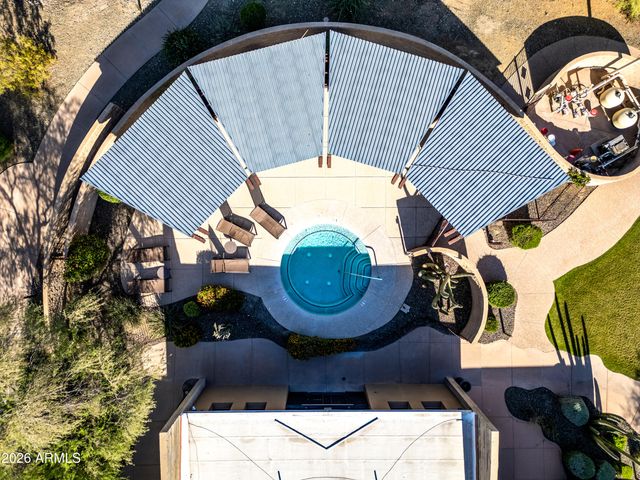 1105 W SPUR Drive, Phoenix, AZ 85085
