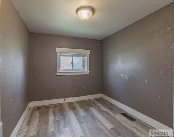 840 N 665 E, Basalt, ID 83218